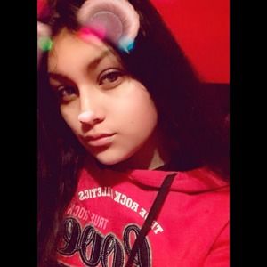 Meet your Posher, Natali